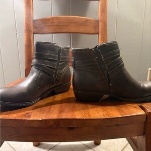 Boc Brown Booties